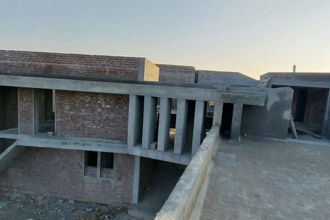 Grey Structure & Construction view 2