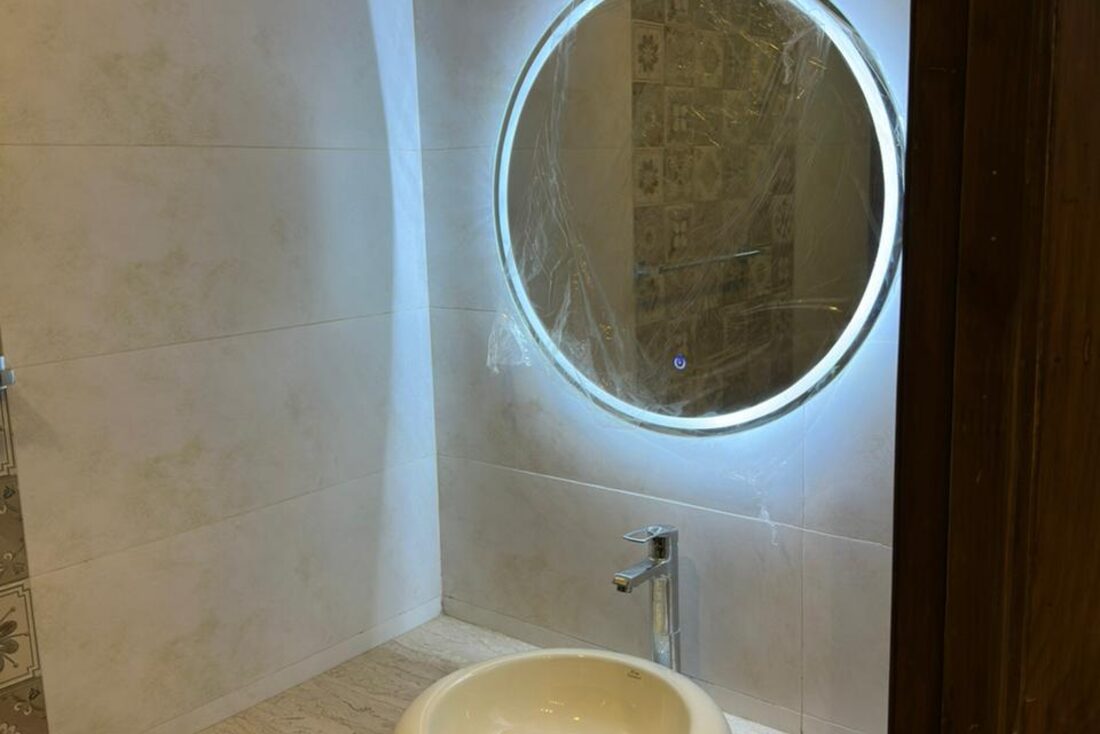 Modern Bathrooms & Finishing view 4